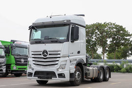 奔驰新Actros牵引车