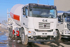 联合卡车U系混凝土搅拌车
