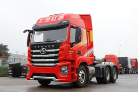 上汽红岩杰虎牵引车