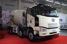 一汽解放J6P混凝土搅拌车