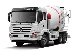湖北大运风驰混凝土搅拌车