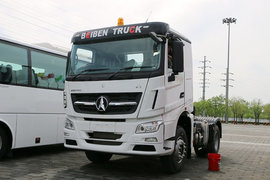 北奔V3牵引车