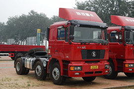 陕汽德龙F2000牵引车