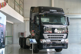 重汽豪沃HOWO A7牵引车