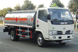 东风金霸油罐车
