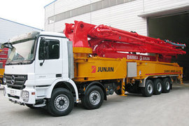 全进重工奔驰底盘泵车