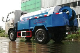 武汉市政(皇冠牌)东风股份底盘清洗车
