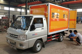 湖北宏宇(虹宇牌)时代底盘爆破器材运输车