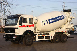 中集凌宇北奔重卡底盘混凝土搅拌车
