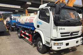湖北楚胜东风多利卡底盘洒水车/喷洒车