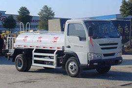 湖北江南(江特牌)跃进底盘洒水车/喷洒车