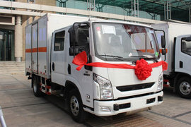 上汽跃进超越C爆破器材运输车