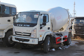上汽跃进开拓X300混凝土搅拌车