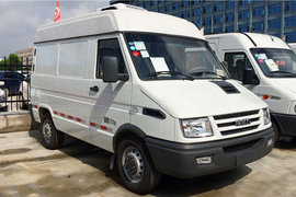 程力威牌南京依维柯底盘冷藏车
