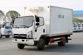 程力威牌航天凌河底盘冷藏车