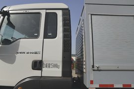 重汽济专(绿叶牌)&nbsp;重汽汕德卡底盘&nbsp;除尘车