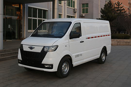 福田智菱EV6电动封闭厢货