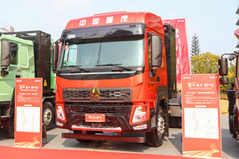 中国重汽成都商用车豪沃V7-X电动牵引车