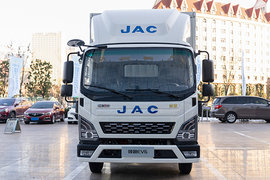 江淮领跑EV6电动冷藏车