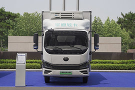 宇通轻卡T3电动冷藏车