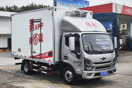 福田时代领航G6冷藏车