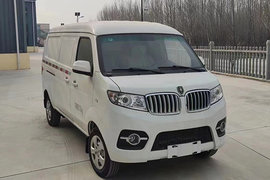 沃尔邦牌华晨鑫源金杯底盘冷藏车