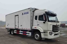 奥拓福重汽豪沃底盘冷藏车