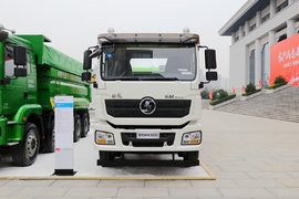 中集华骏&nbsp;陕汽重卡底盘&nbsp;中置轴车辆运输车