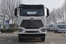 中通(东岳牌)重汽豪瀚底盘混凝土搅拌车