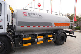 通亚汽车(通亚达牌)&nbsp;东风多利卡底盘&nbsp;清洗车