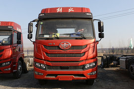 青岛解放悍V粉粒物料运输车
