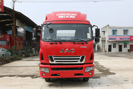 江淮德沃斯V9畜禽运输车